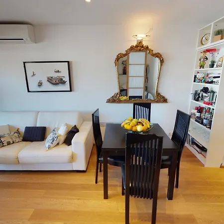 Grand Climatise Avec Alcove Et Terrasse Au Centre De - Fr-1-196-288 מנטון